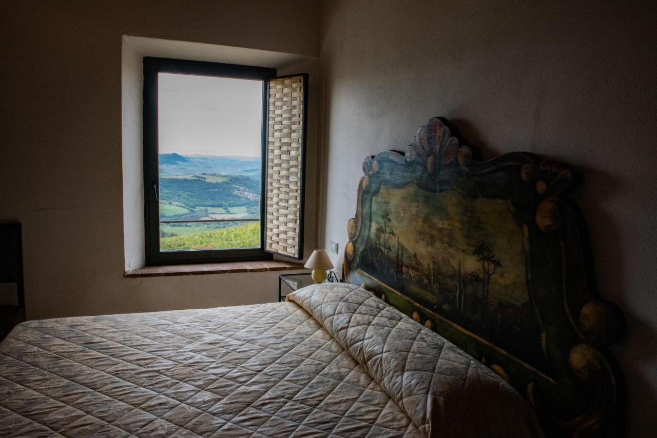 Aparthotel Le 7 Camicie Castelnuovo dellʼAbate Exteriér fotografie