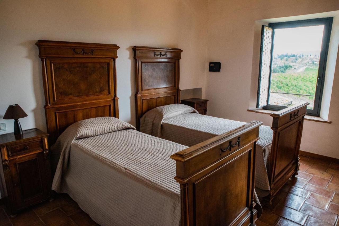 Aparthotel Le 7 Camicie Castelnuovo dellʼAbate Exteriér fotografie